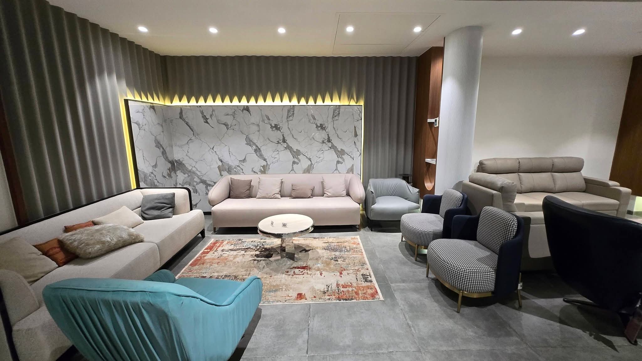 Modern Bed Suite